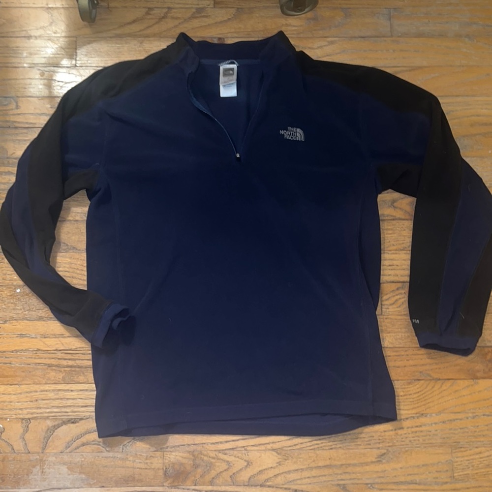 COPY - North face fleece quarter-zip
